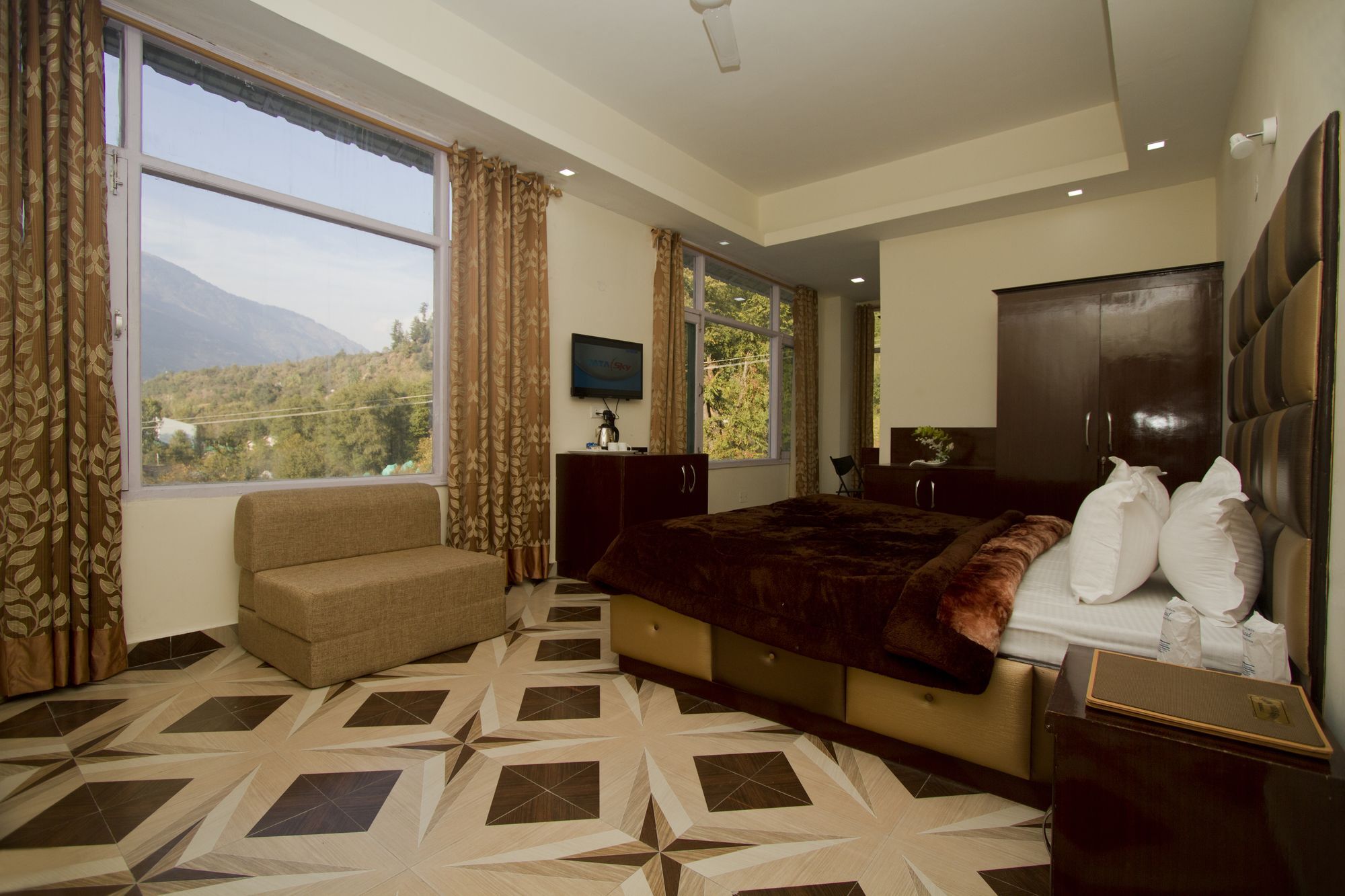 Adb Rooms Snow Touch Resort Manāli Exterior foto
